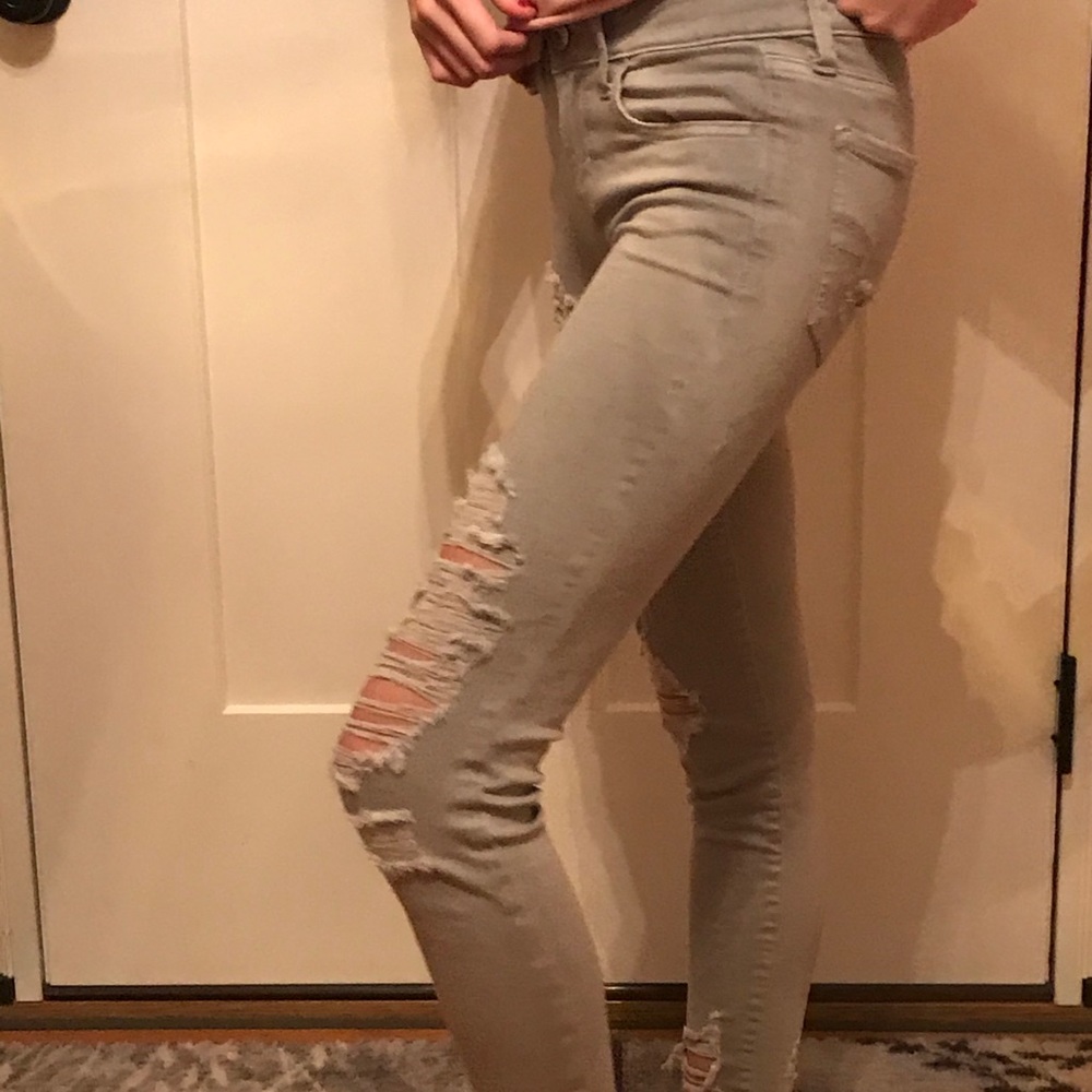American Eagle Gray Ripped Pants size 0